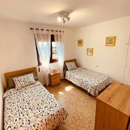 Casa Entre El Mar Y La Montana Holiday home