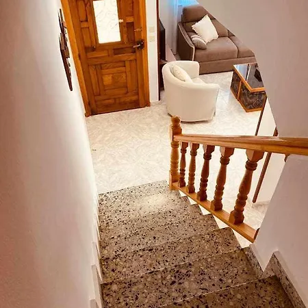 Casa Entre El Mar Y La Montana *